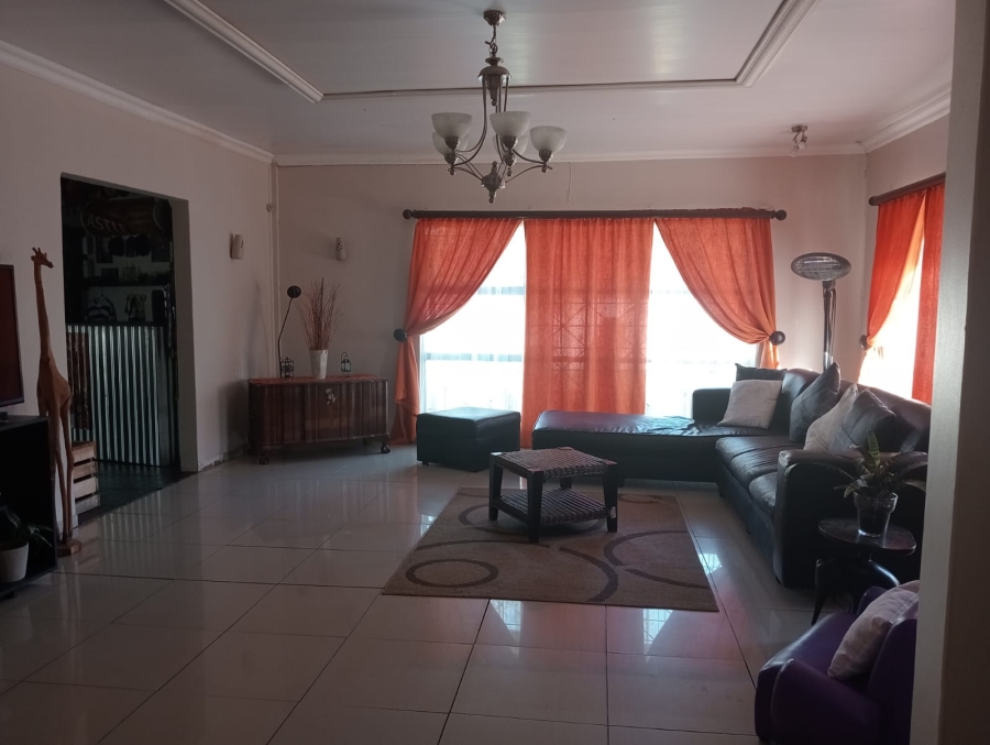 4 Bedroom Property for Sale in Riebeeckstad Free State